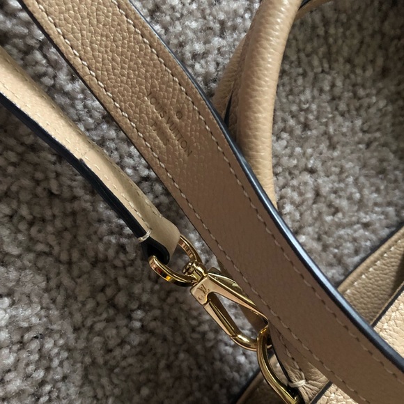 Louis Vuitton Montaigne MM - Picture 2 of 8